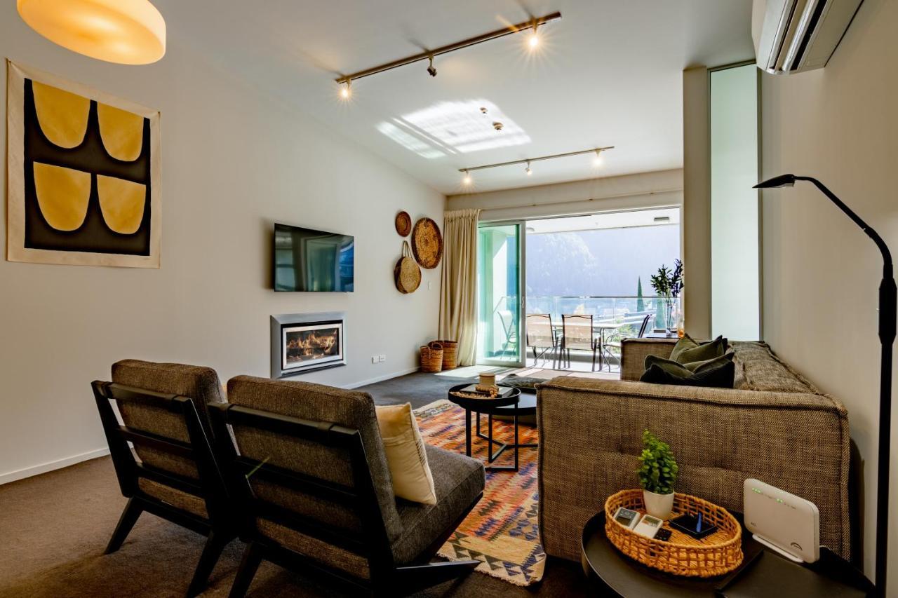 Stylish Haven Luxury Interiors In Prime Location Lejlighed Queenstown Eksteriør billede
