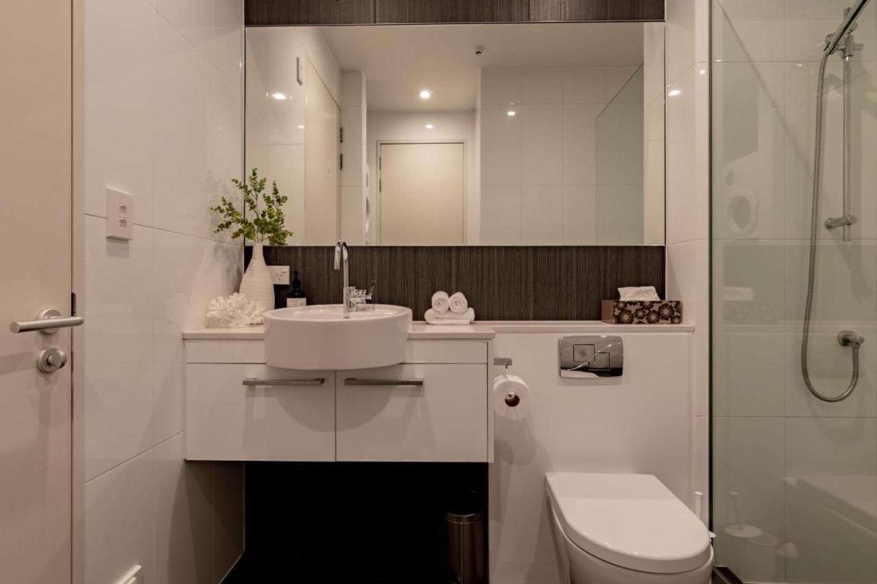 Stylish Haven Luxury Interiors In Prime Location Lejlighed Queenstown Eksteriør billede
