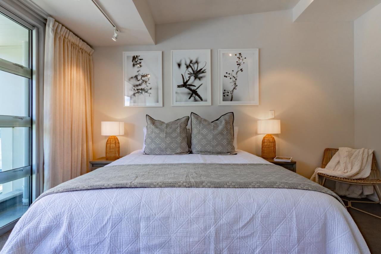 Stylish Haven Luxury Interiors In Prime Location Lejlighed Queenstown Eksteriør billede