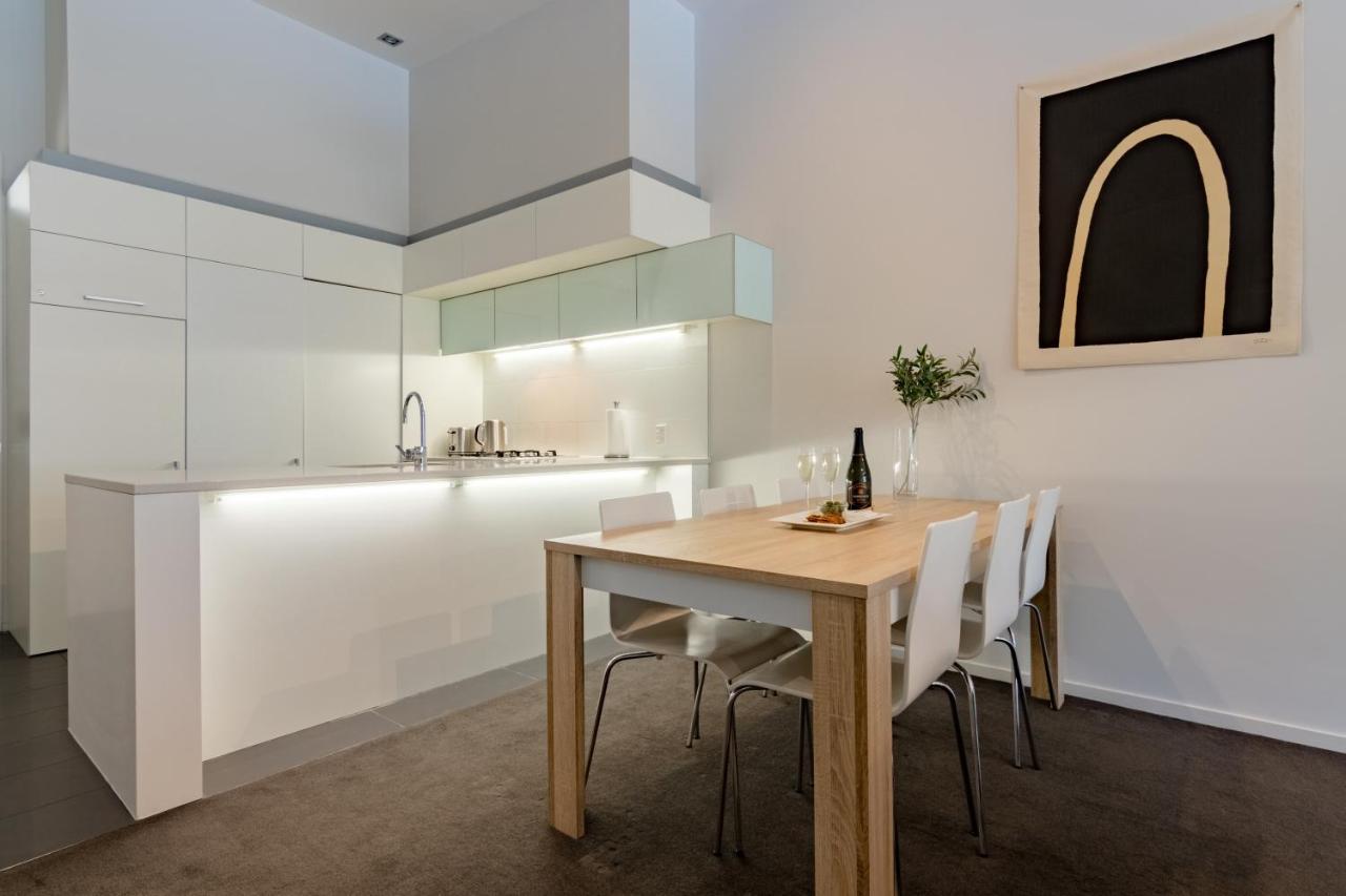 Stylish Haven Luxury Interiors In Prime Location Lejlighed Queenstown Eksteriør billede