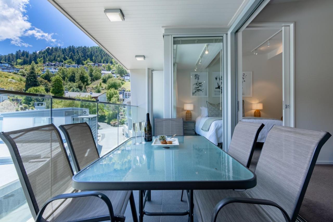 Stylish Haven Luxury Interiors In Prime Location Lejlighed Queenstown Eksteriør billede