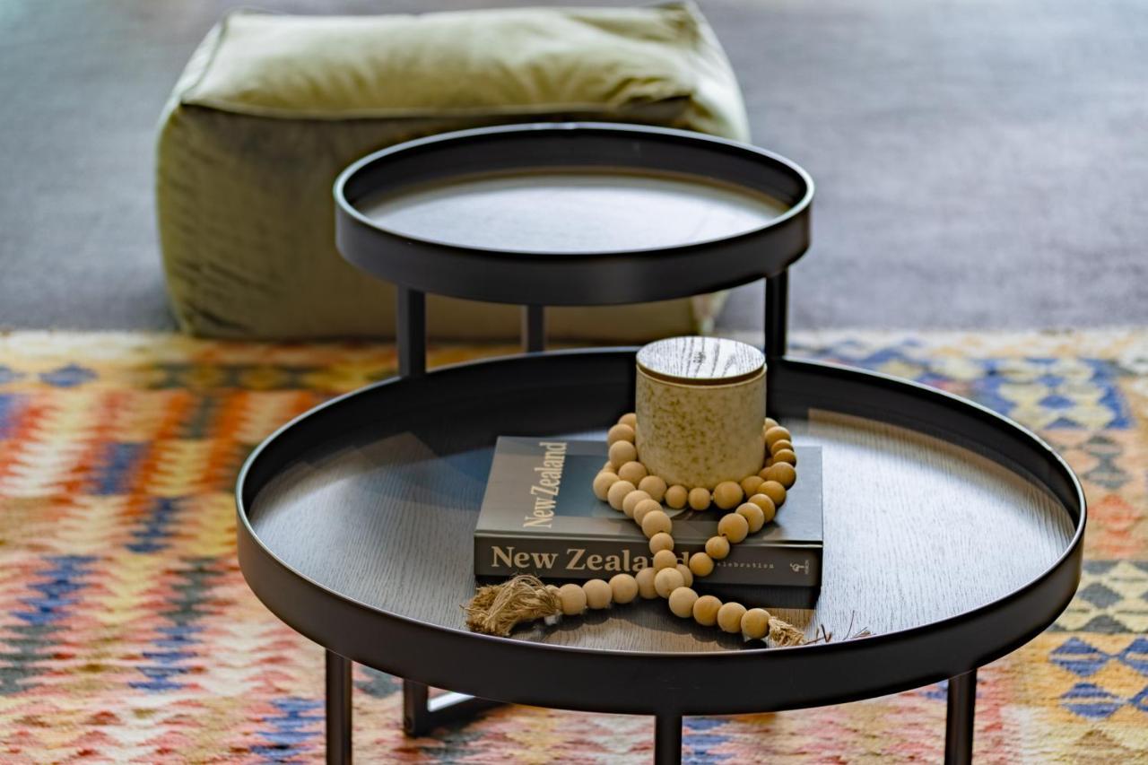 Stylish Haven Luxury Interiors In Prime Location Lejlighed Queenstown Eksteriør billede